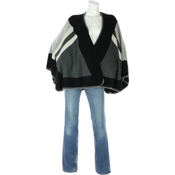 Cabi Portuguese Pavement Wrap Cape Poncho Shawl Sweater Jacket - Picture 2 of 5